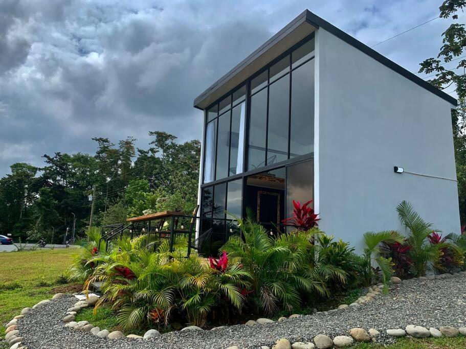 Villa Aura La Fortuna Exterior photo